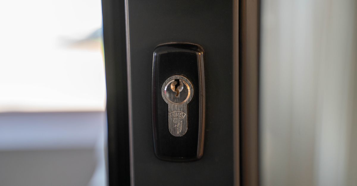 locksmith service technician — South Bronx Locksmith