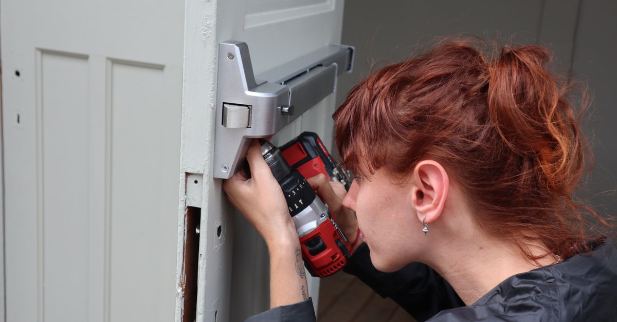 door security hardware — South Bronx Locksmith