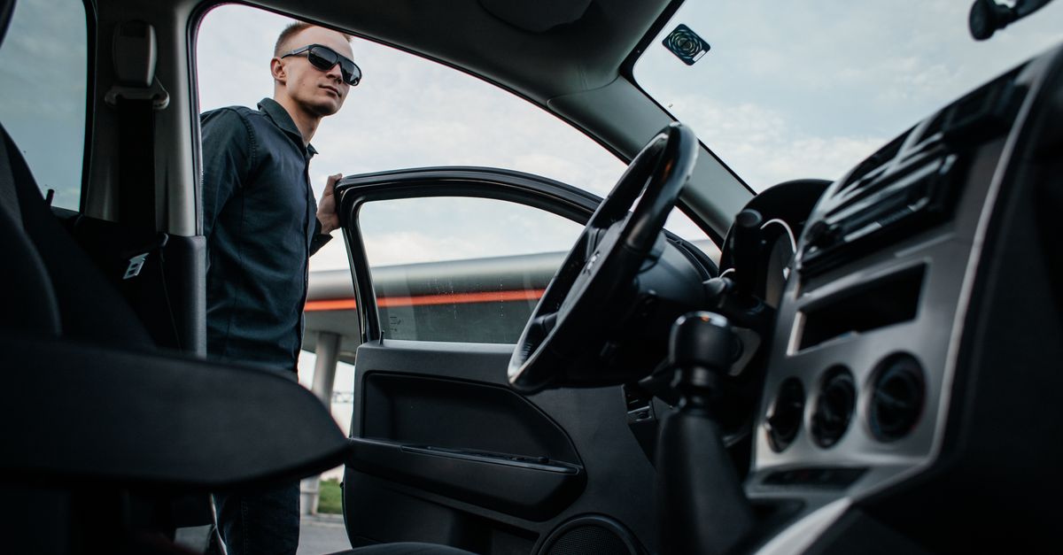I Can't Open My Car Door and Really Need to Rush — Can You Help? — South Bronx Locksmith
